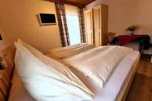 Doppelzimmer Nr. 27_1