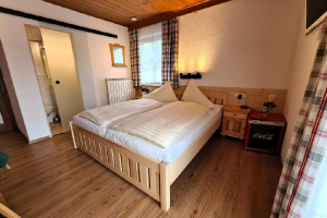 Doppelzimmer Nr. 27_5